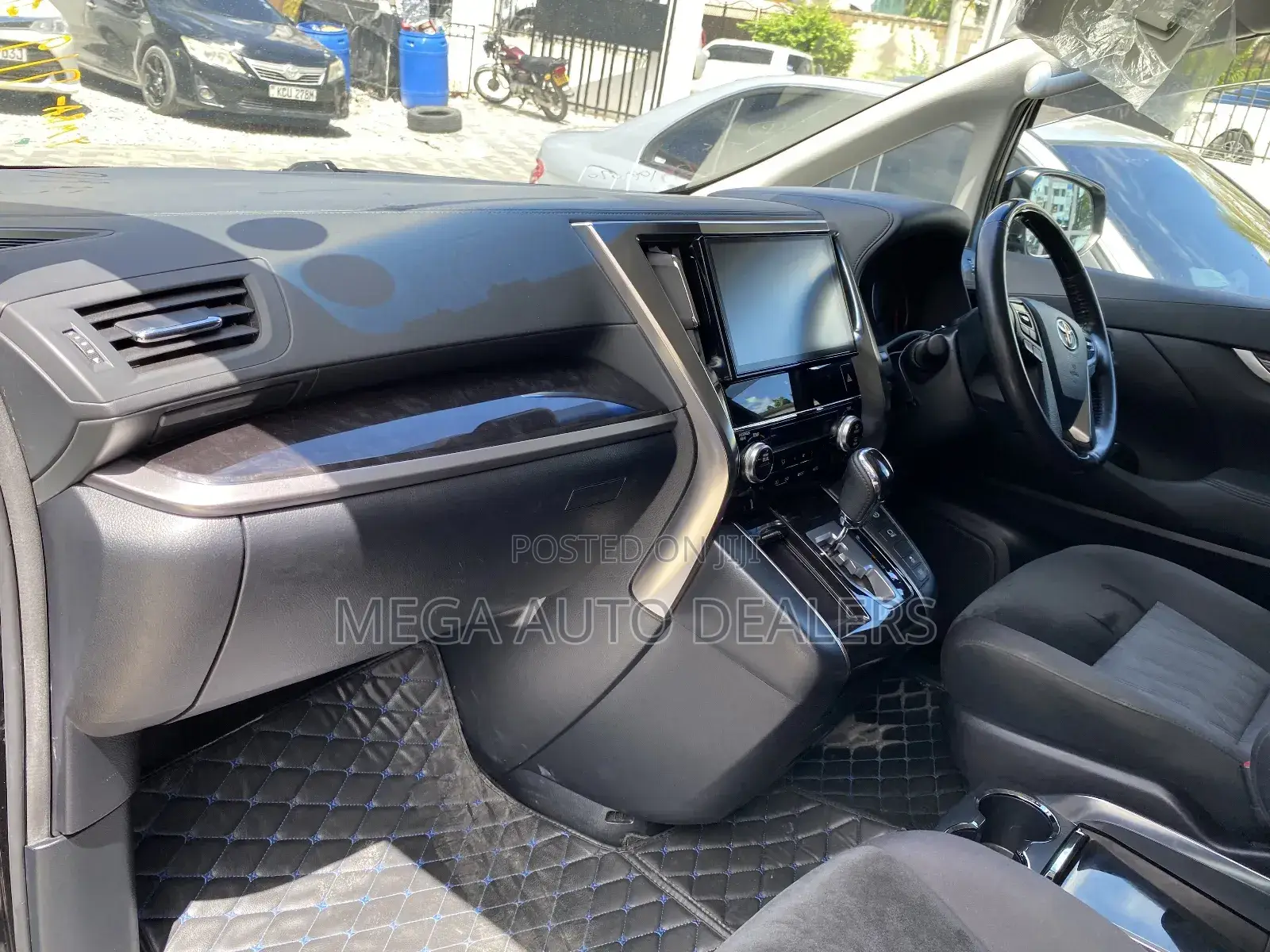 Toyota Vellfire 2018 Black