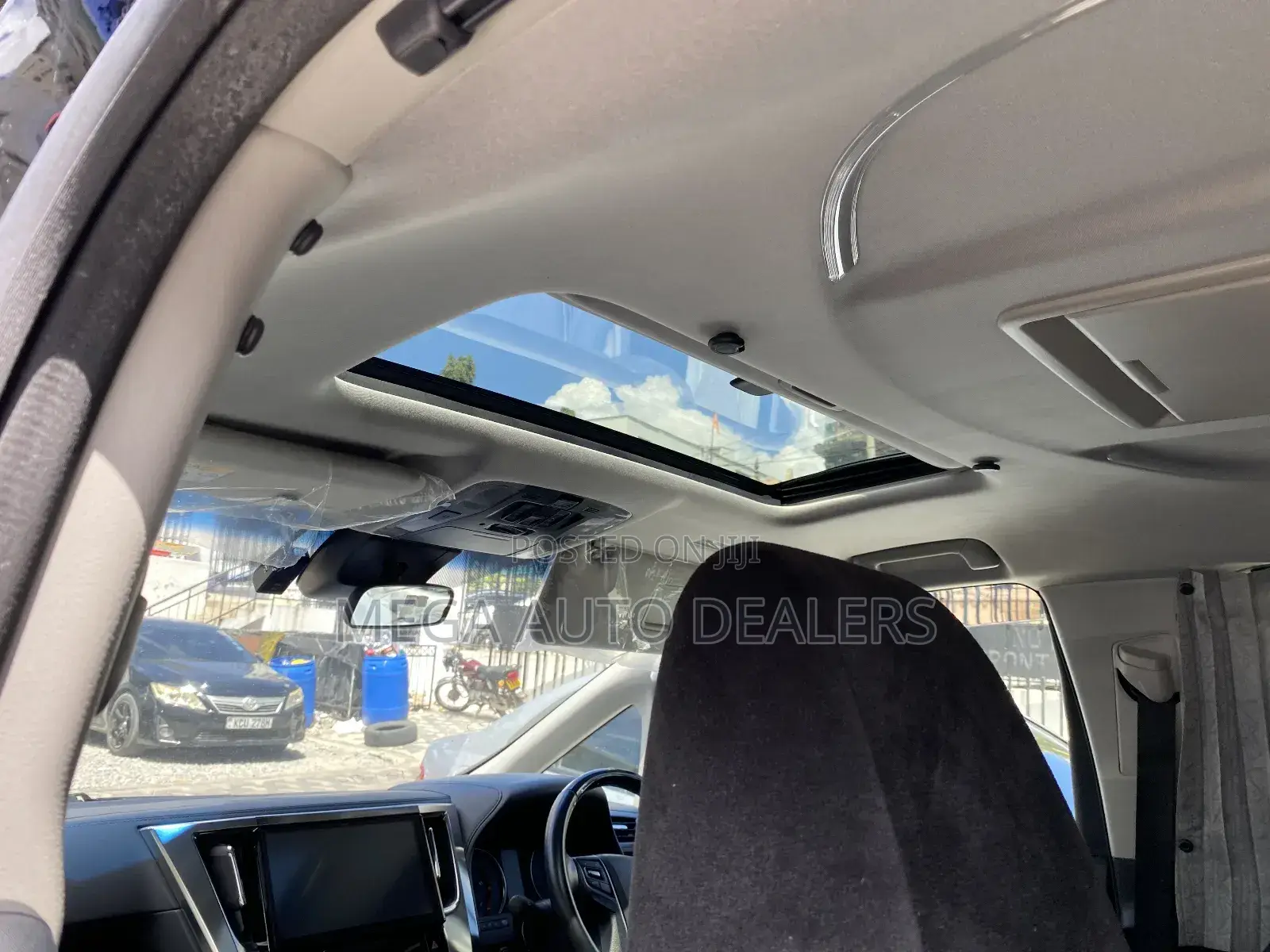 Toyota Vellfire 2018 Black