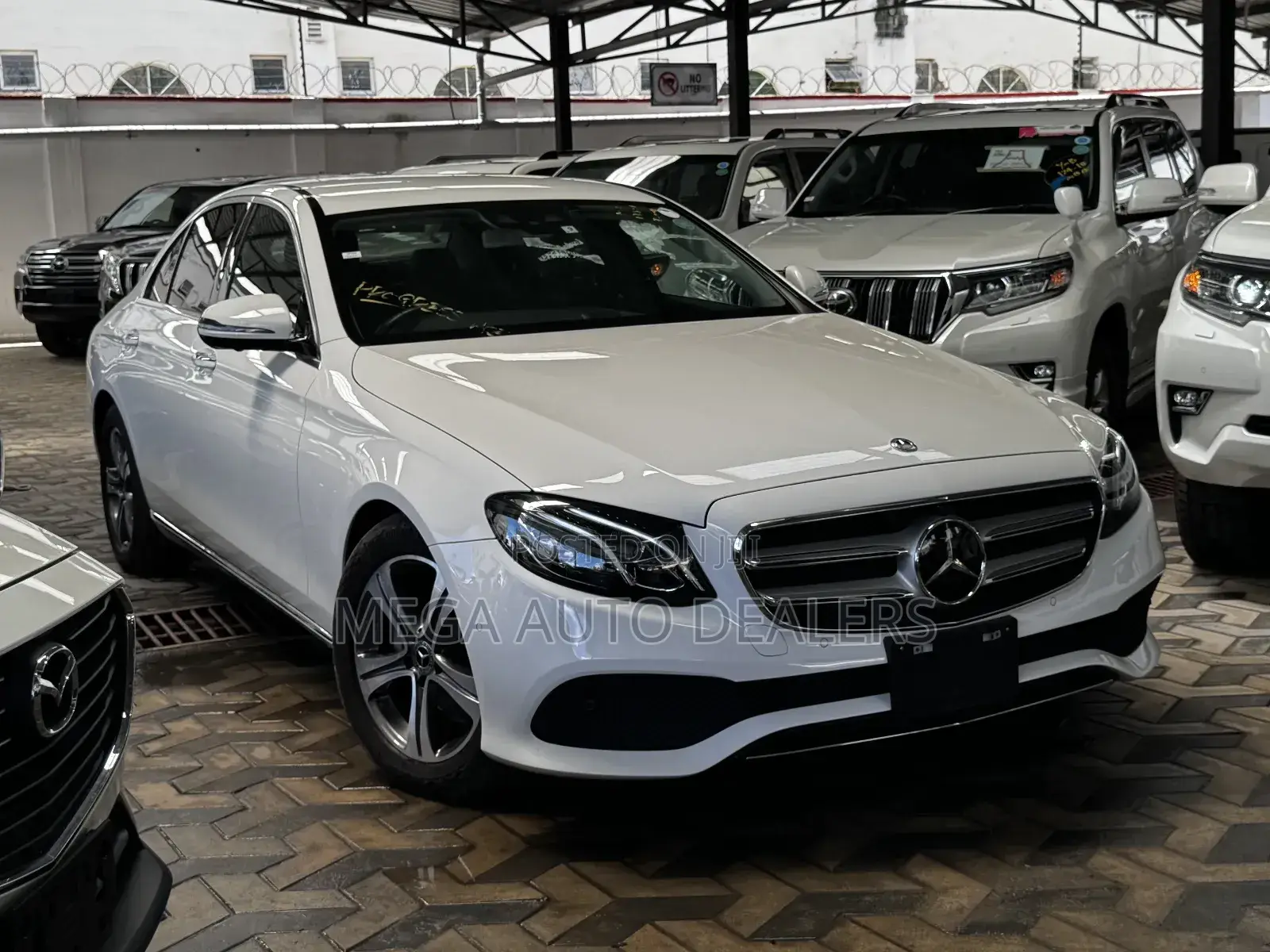 Mercedes-Benz E220 2018 White