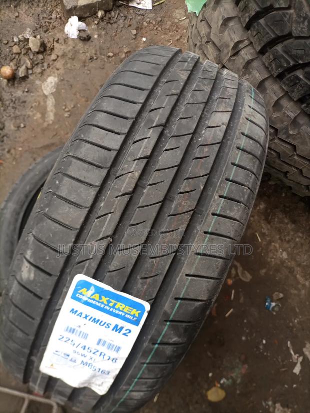 225/45zr18 Maximus M2 Tyres