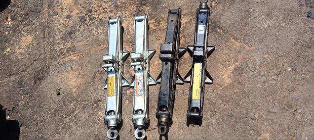 Ex Japan Scissor Jecks Available. - thumbnail 3