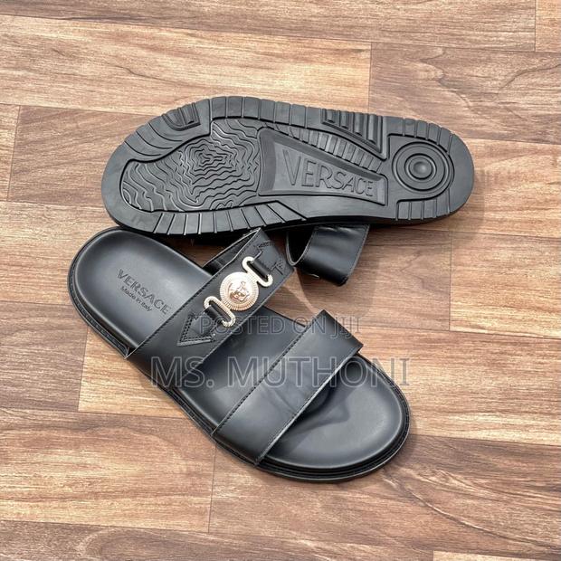Brand New Versace Slides Size 39-46 - thumbnail 2