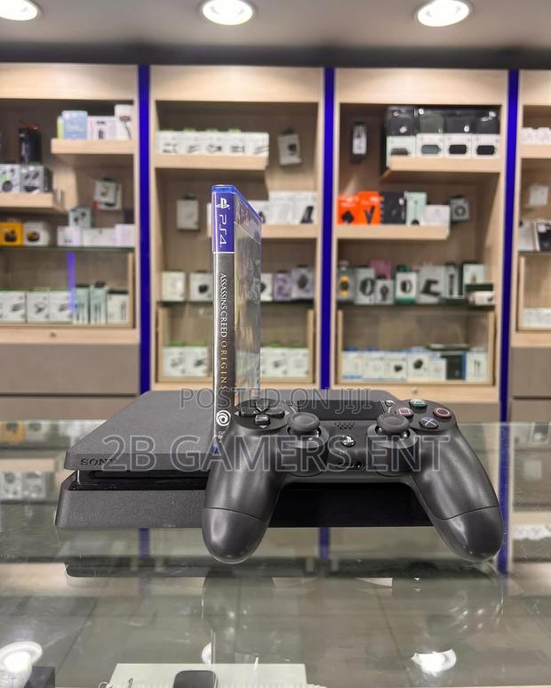 Canada Imported Slim Ps4 - thumbnail 3