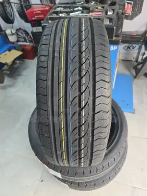 225/45r18 Centara Vanti H/P Tire