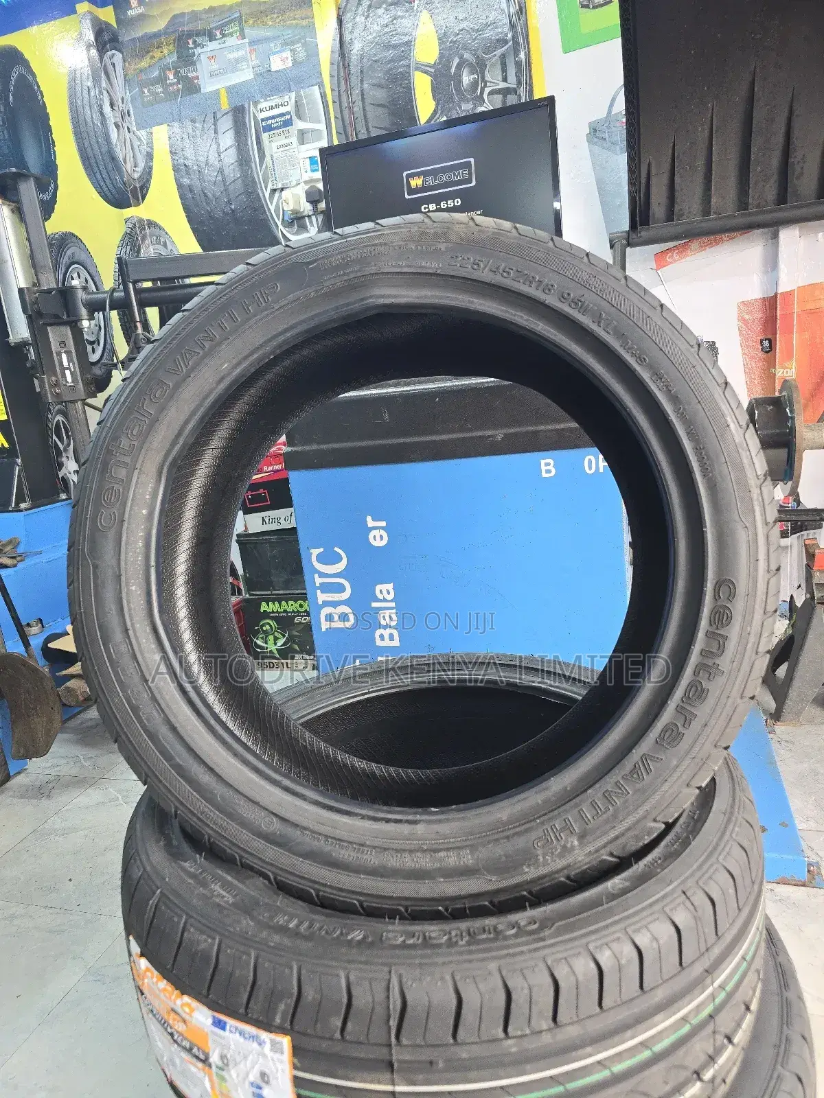 225/45r18 Centara Vanti H/P Tire