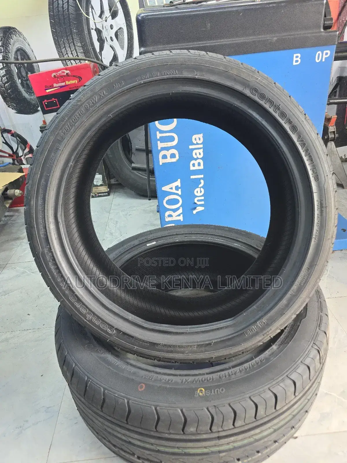 225/40r18 Centara Vanti H/P Tire