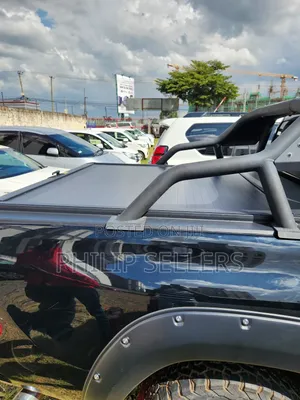 Aluminum Pickup Truck Tonneau Cover for Toyota Hilux Revo
