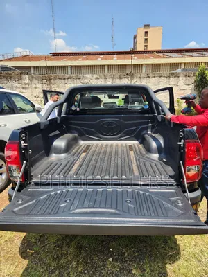 Four Tonneau Cover for Toyota Hilux Vigo Revo Rocco Ford