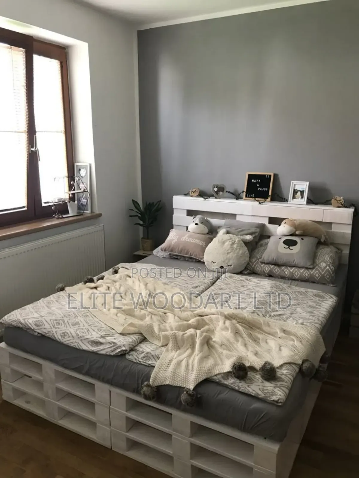Skyrise Pallet Bed/5x6 White Bed With Custom Height