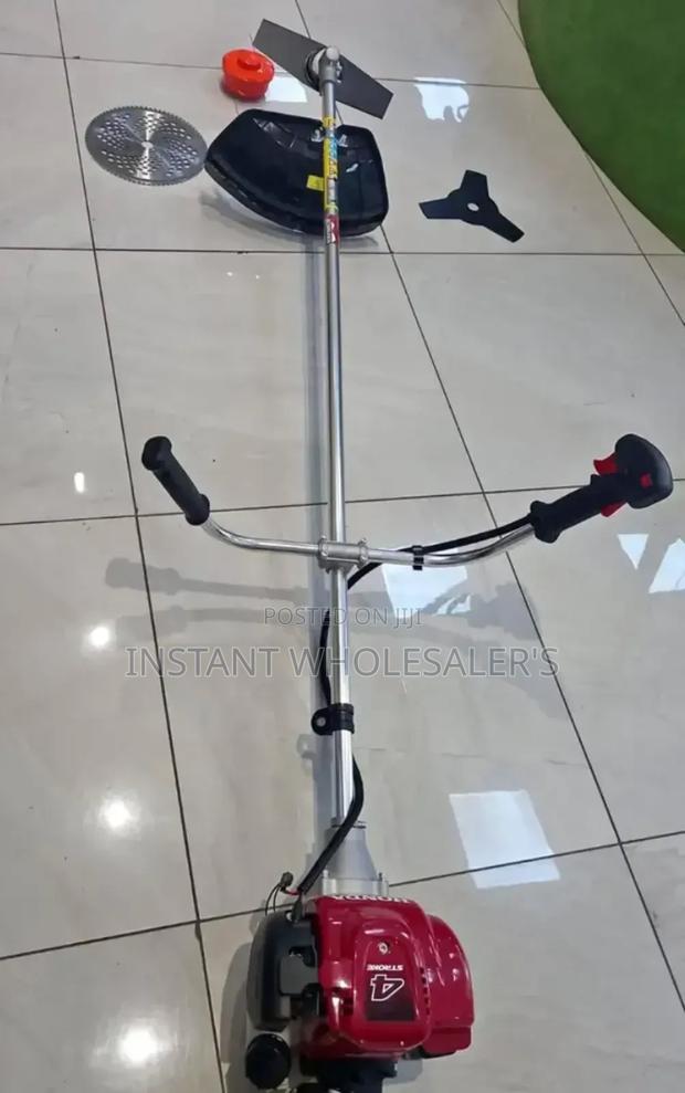 4 Stroke Brush Cutter Heavy Duty