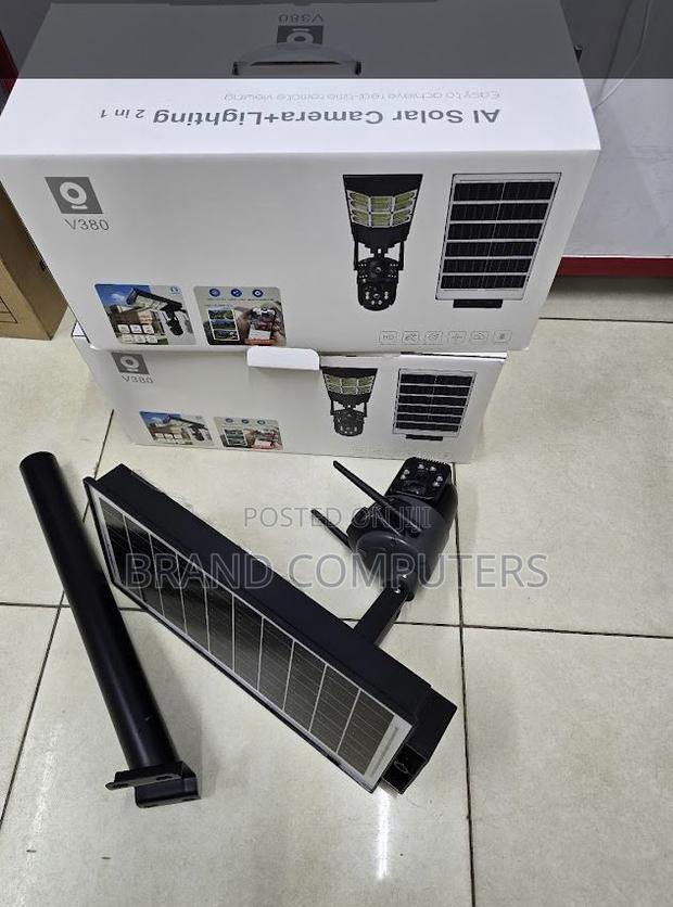 Outdoor 4g CCTV Solar Street Light Camera - main view