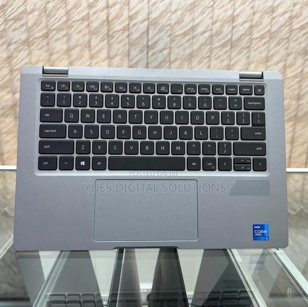 Laptop Dell Latitude 5320 8GB Intel Core I5 SSD 512GB - thumbnail 3