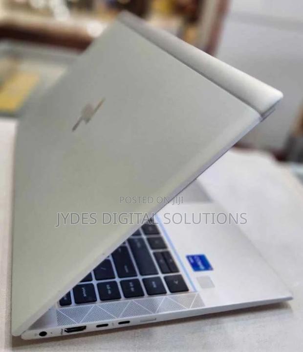 Laptop HP EliteBook 840 G8 16GB Intel Core I7 SSD 512GB - thumbnail 4