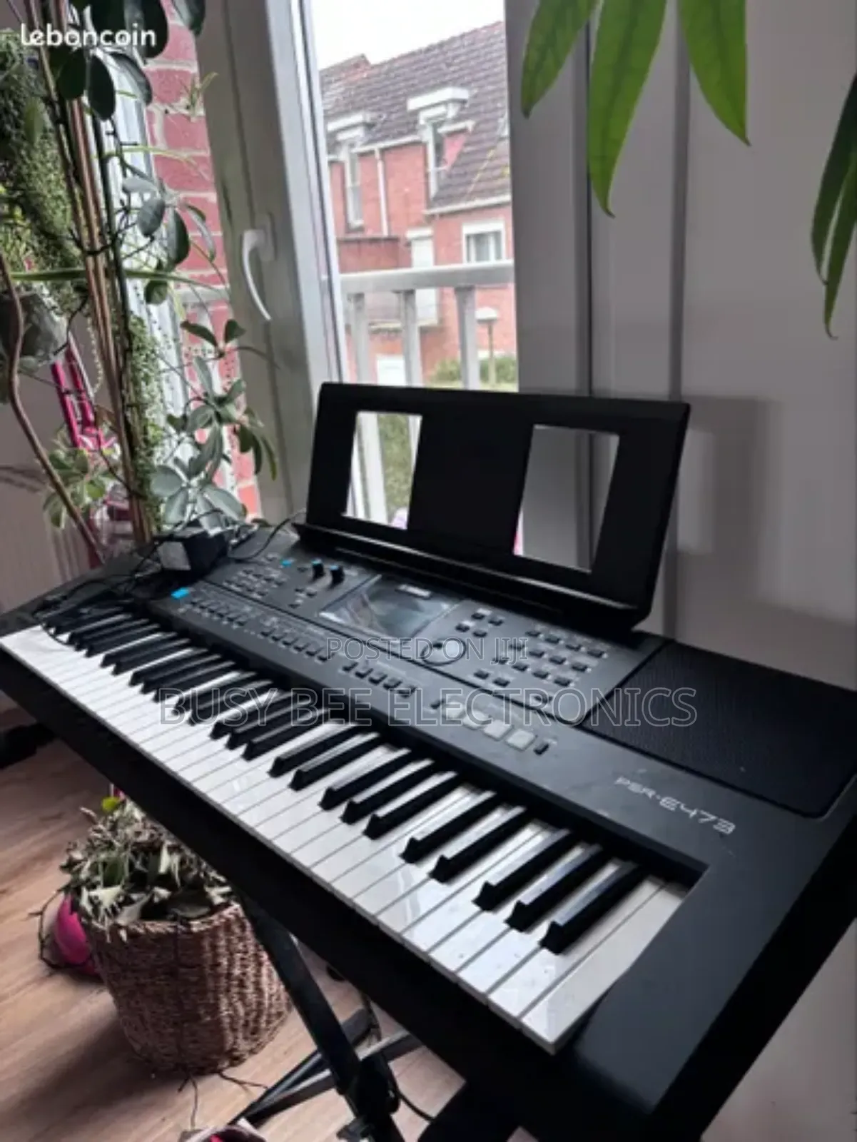 Yamaha PSR-E473
