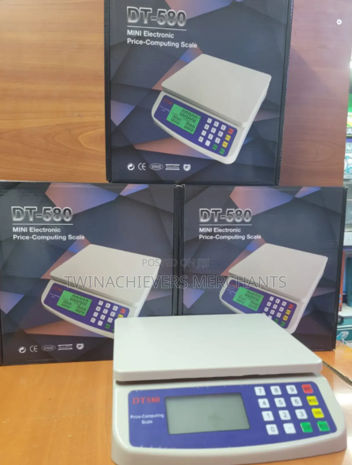 Digital Weighing Scale 30kgs Dt580