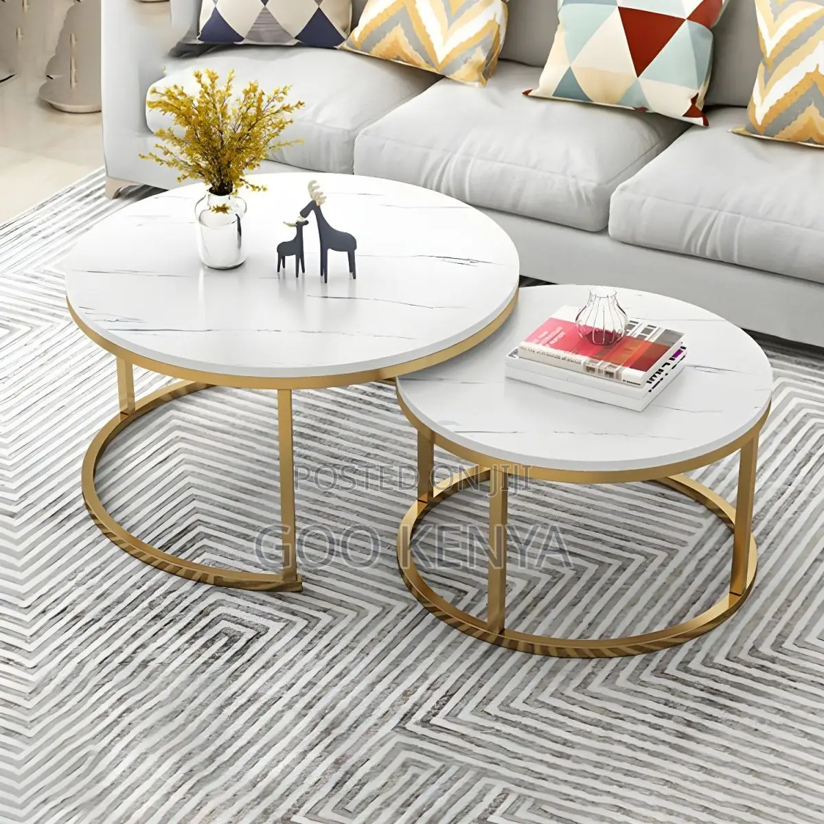 Dining Table: Round Modern Dining Table
