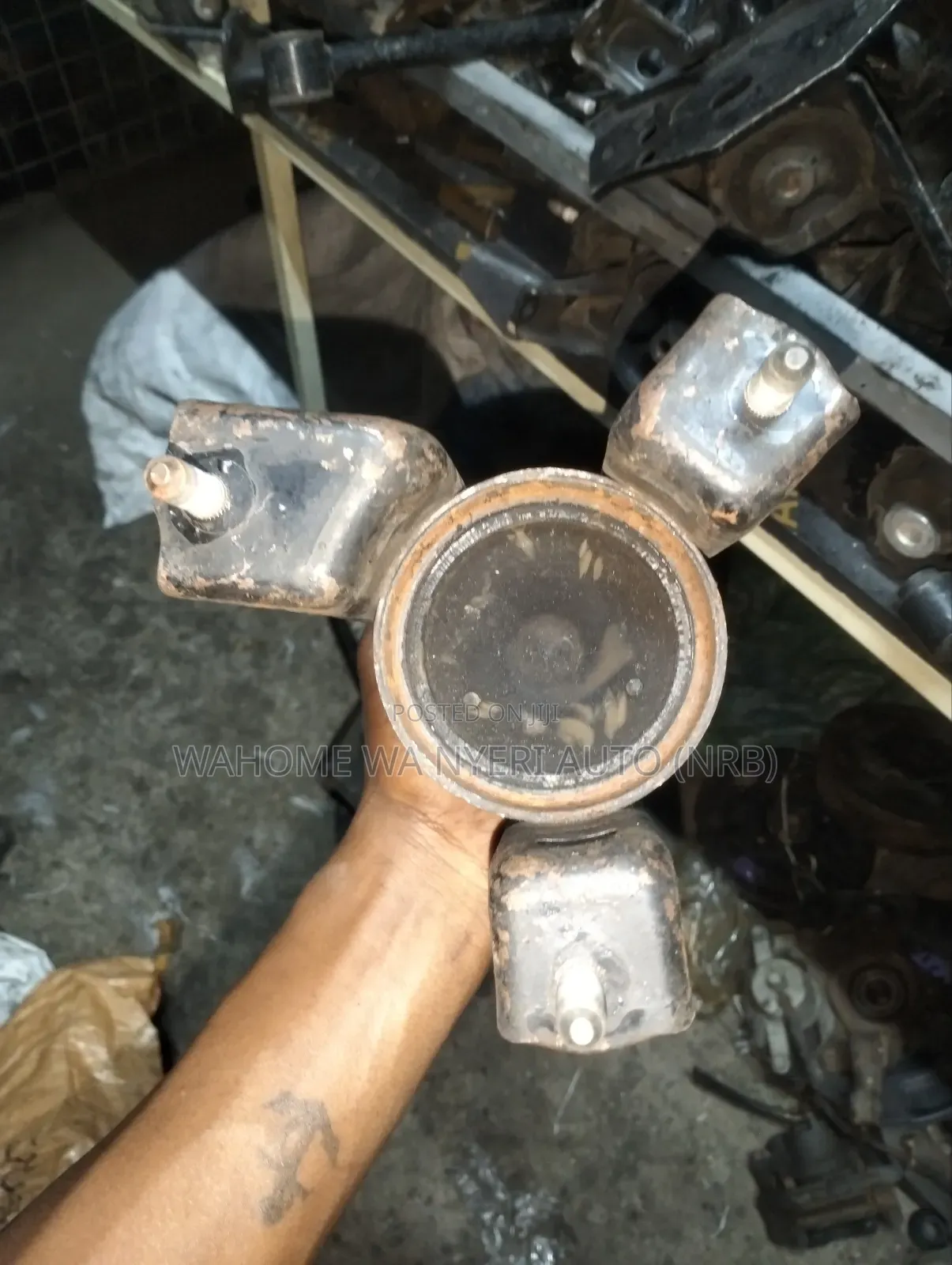 Engine Mounting Harrier Old Model,Alphard,Vellfire