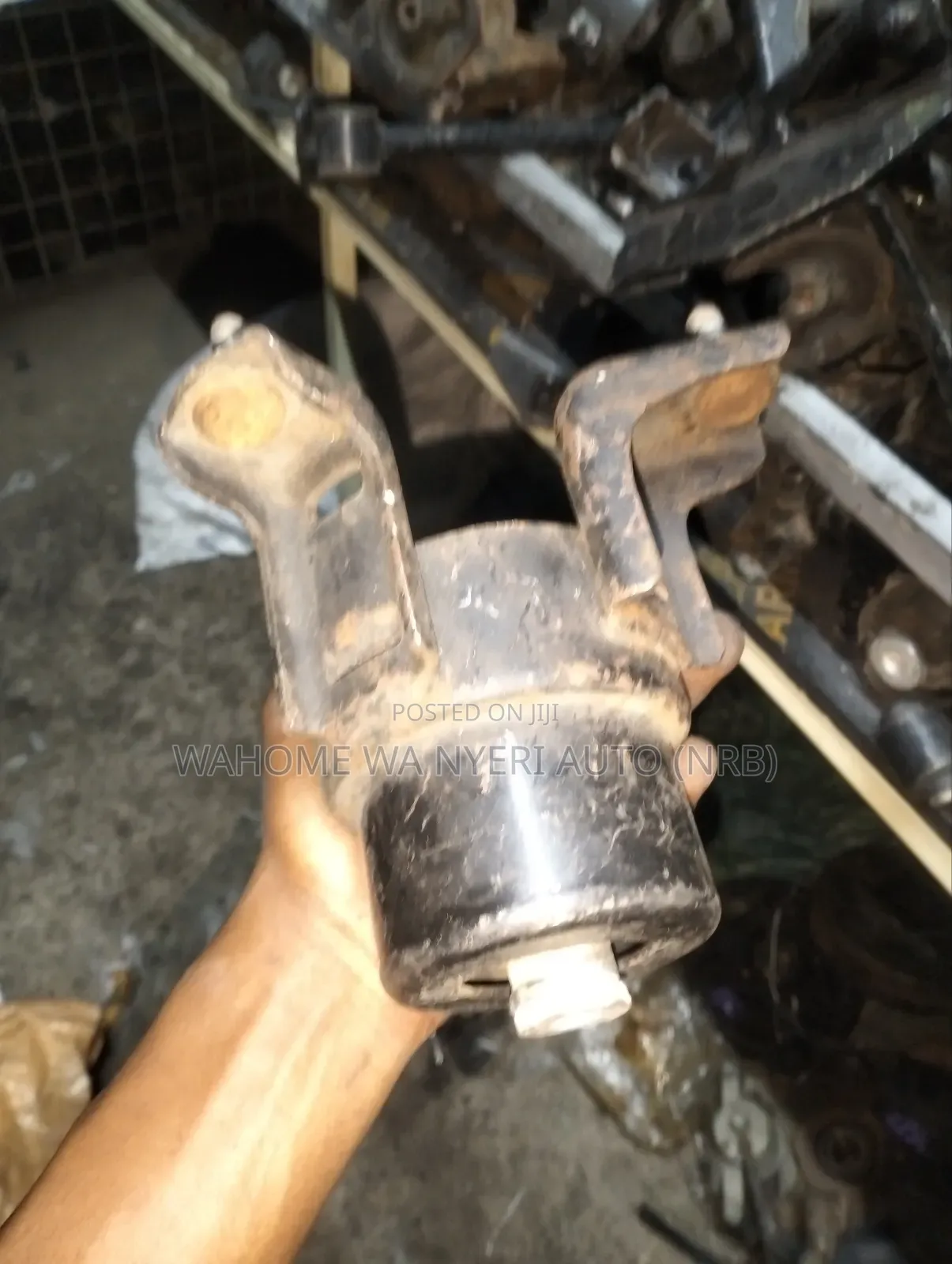 Engine Mounting Harrier Old Model,Alphard,Vellfire
