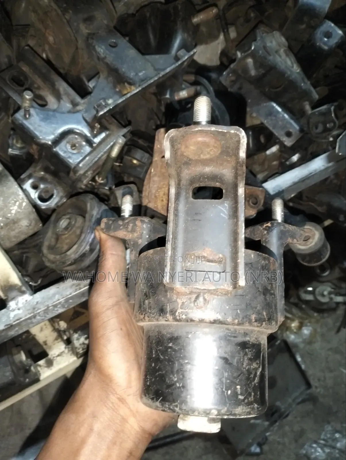 Engine Mounting Harrier Old Model,Alphard,Vellfire