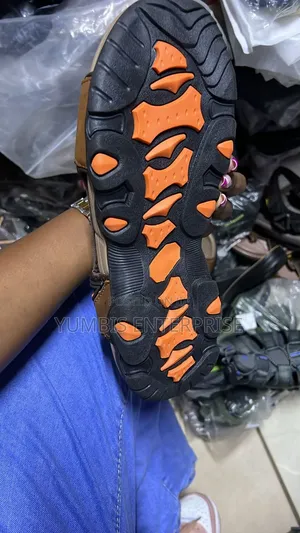 Leather Men's Quality Opens 40 to 45 at 2000