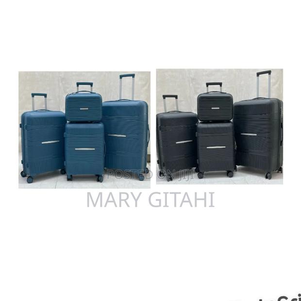 Black and Blue *4 in 1 Luxurious Unbreakable Suitcase* - main view