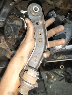 Nissan Tiida Near Crossmember,Rear Gear Mounting