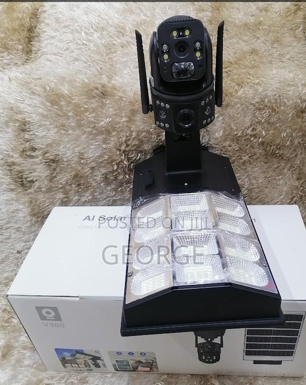 Simple Connected` Security Street Light With 4g Camera - main view