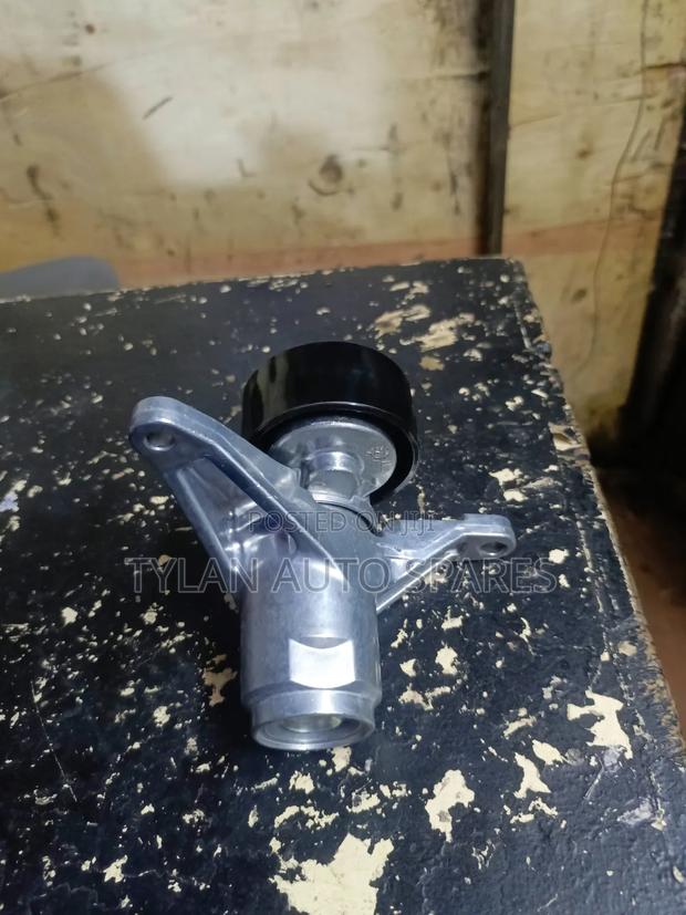 Fan Belt Tensioner Qr25 De(Nissan Navara 2014) - thumbnail 2