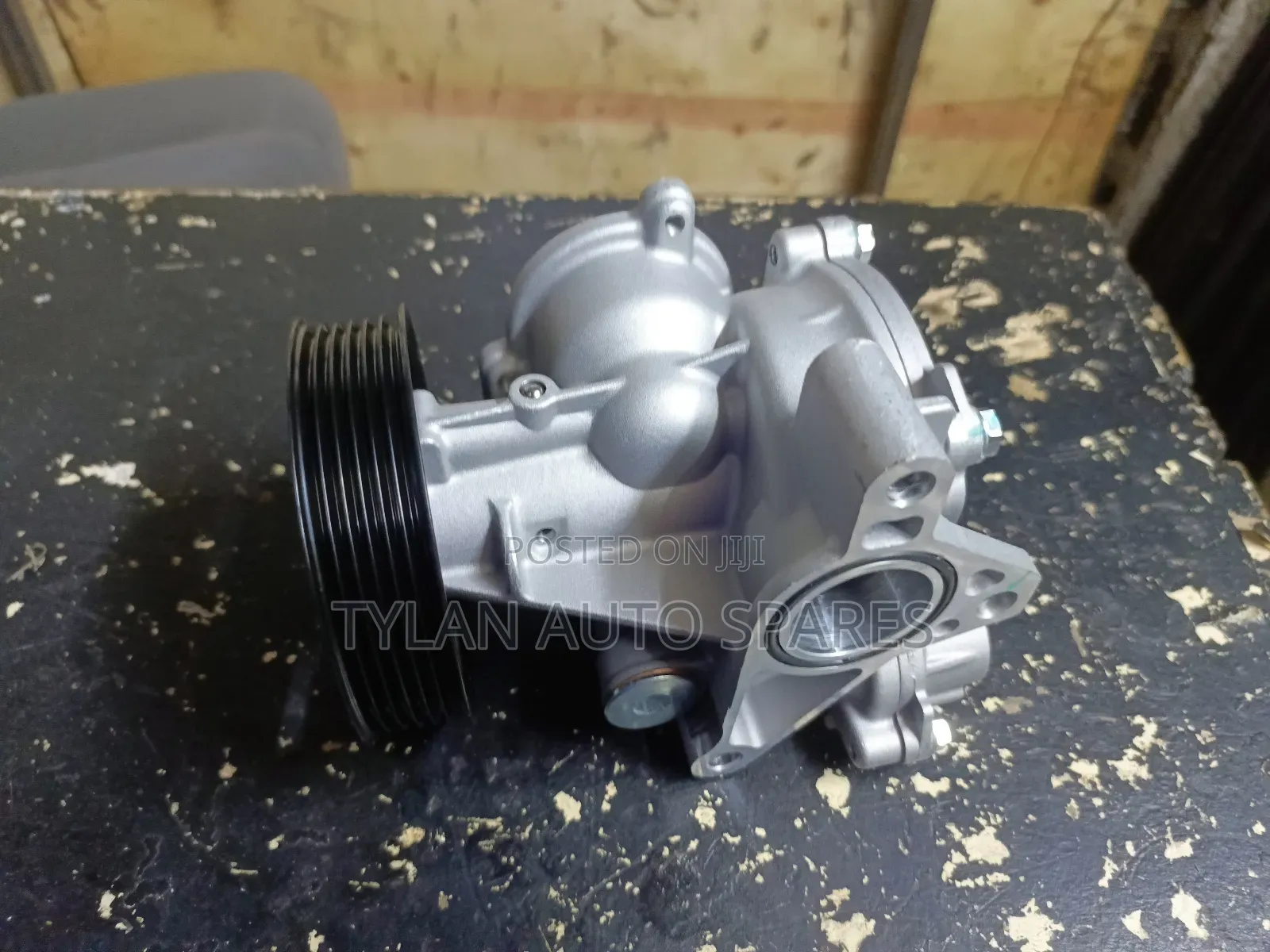 Water Pump Suzuki Escudo(J24b)