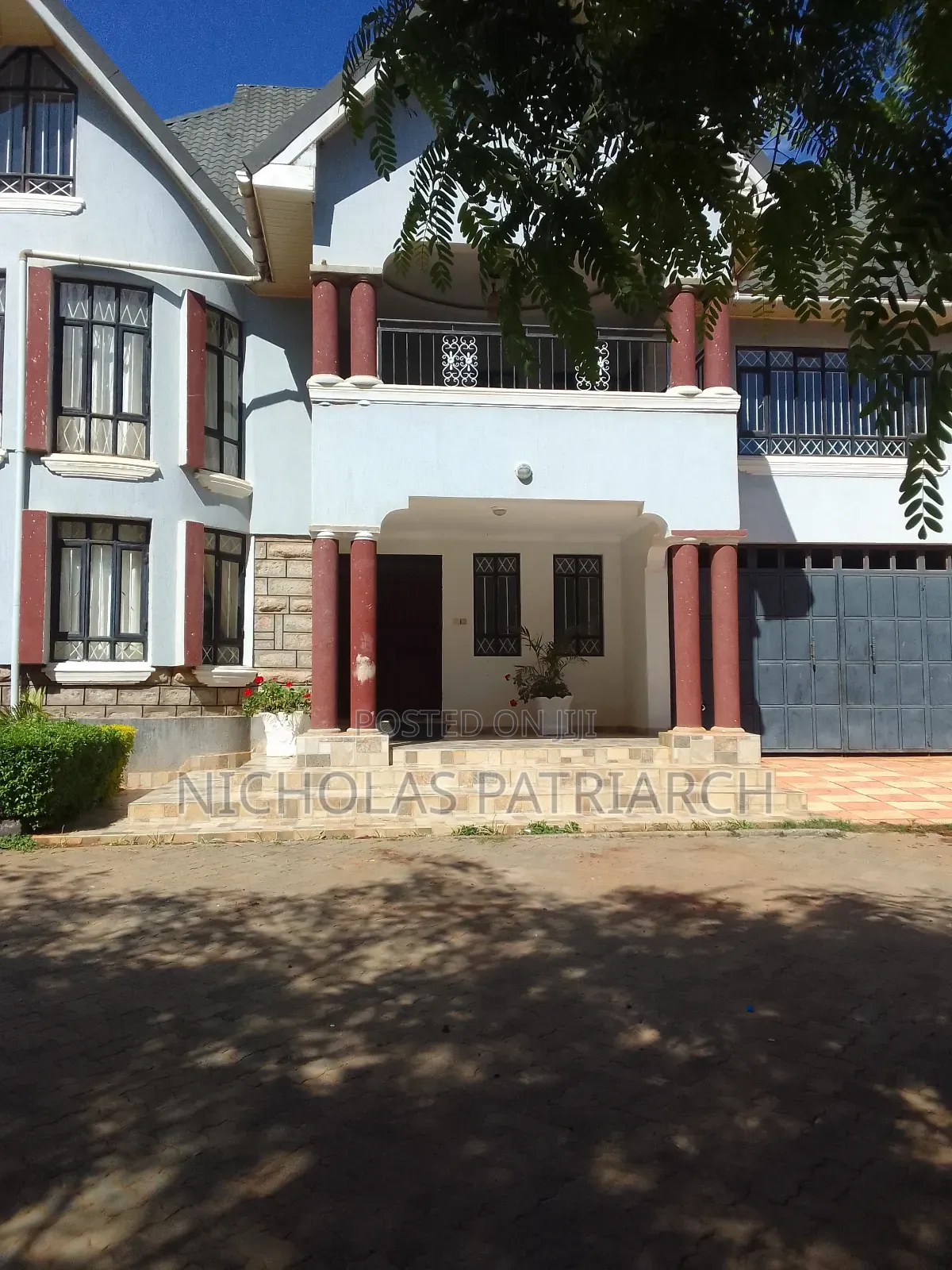 5bdrm Mansion in Kyasila, Mua Hills for sale