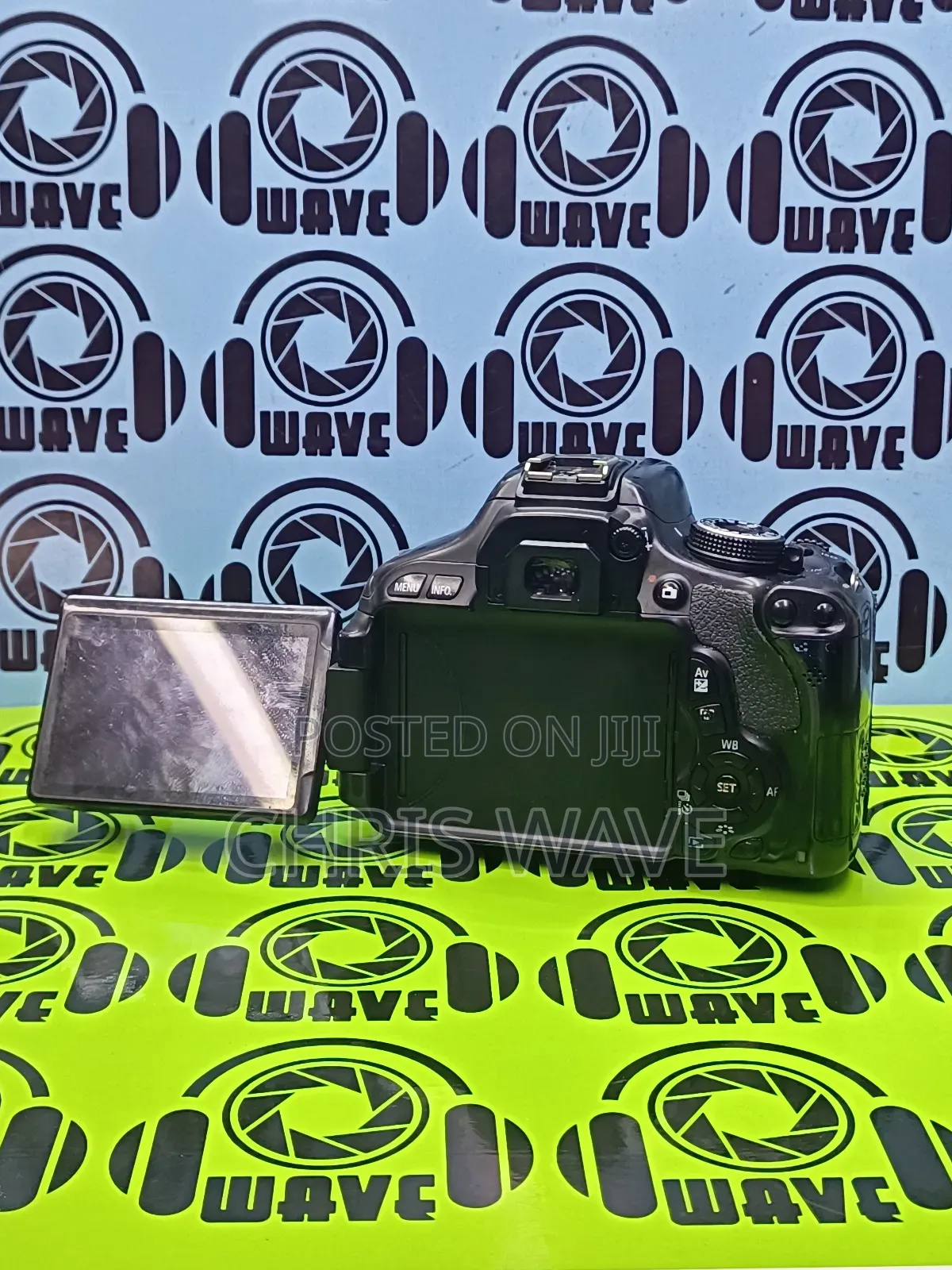 Canon 600d Flip Camera With 32gb Card