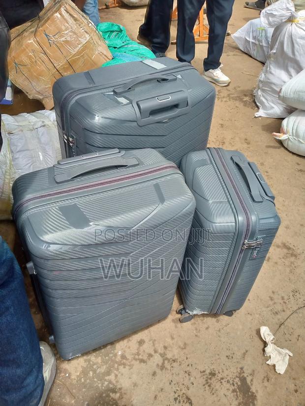 3 in 1 Suitcase With Arm and Wheels