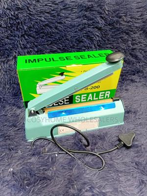 Manual Fs200 Impulse Sealing Machine – Quick Clean Seals - main view