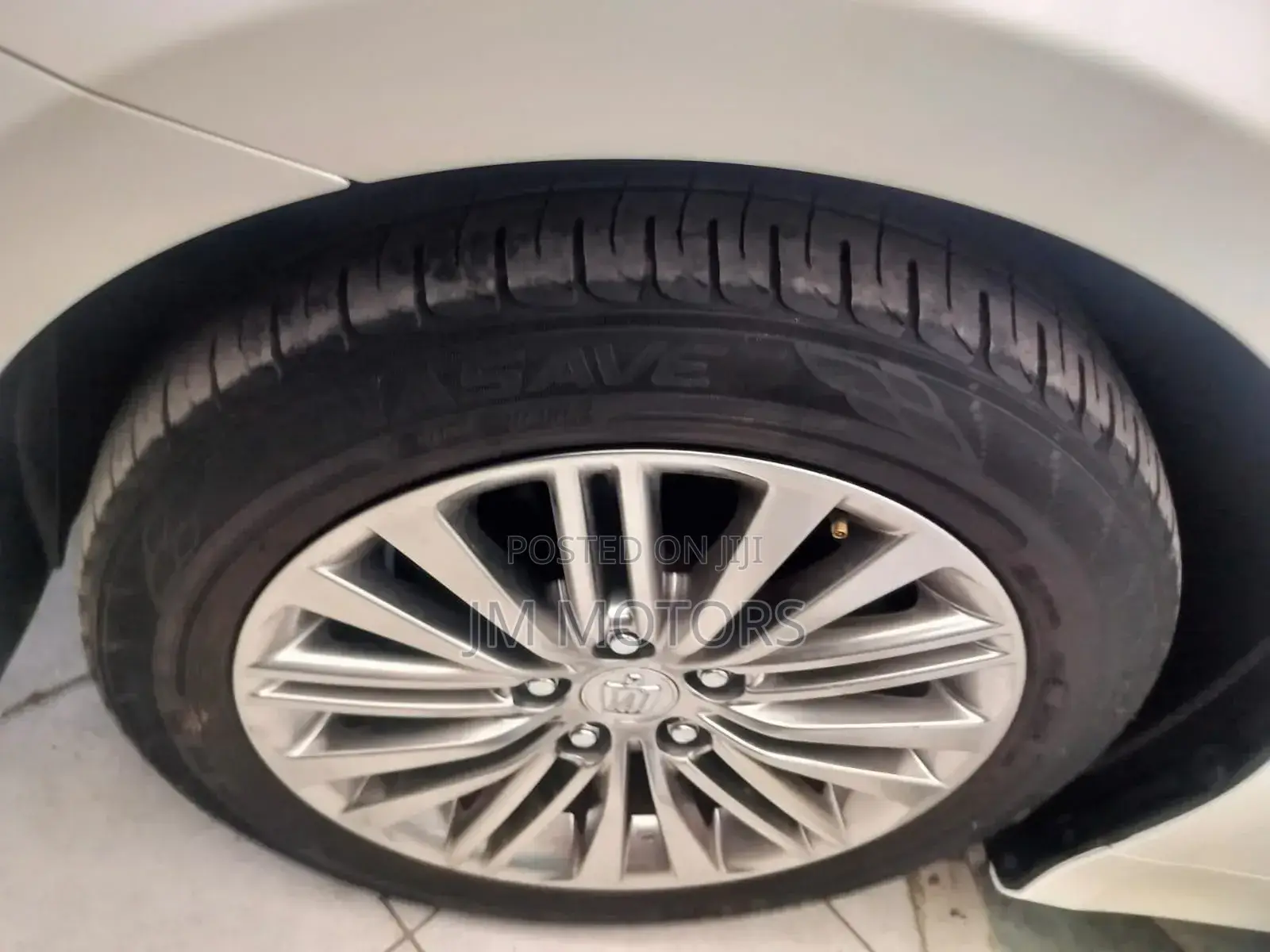 Toyota Crown 2018 Pearl