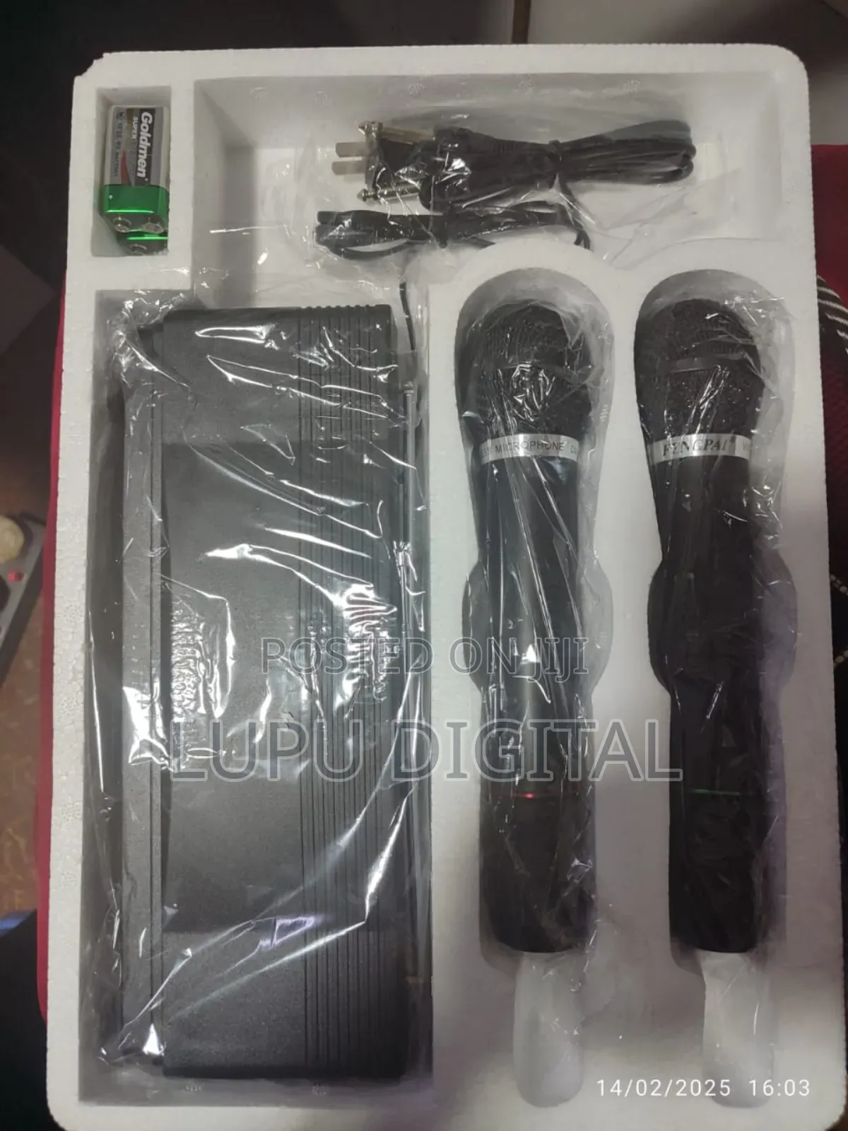 Dm-306 Wireless Microphone and Receiver Available Now