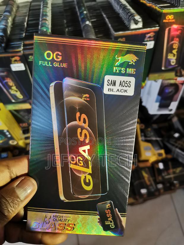 Lokyoo Privacy Screen Protector for Samsung Galaxy A05s - main view