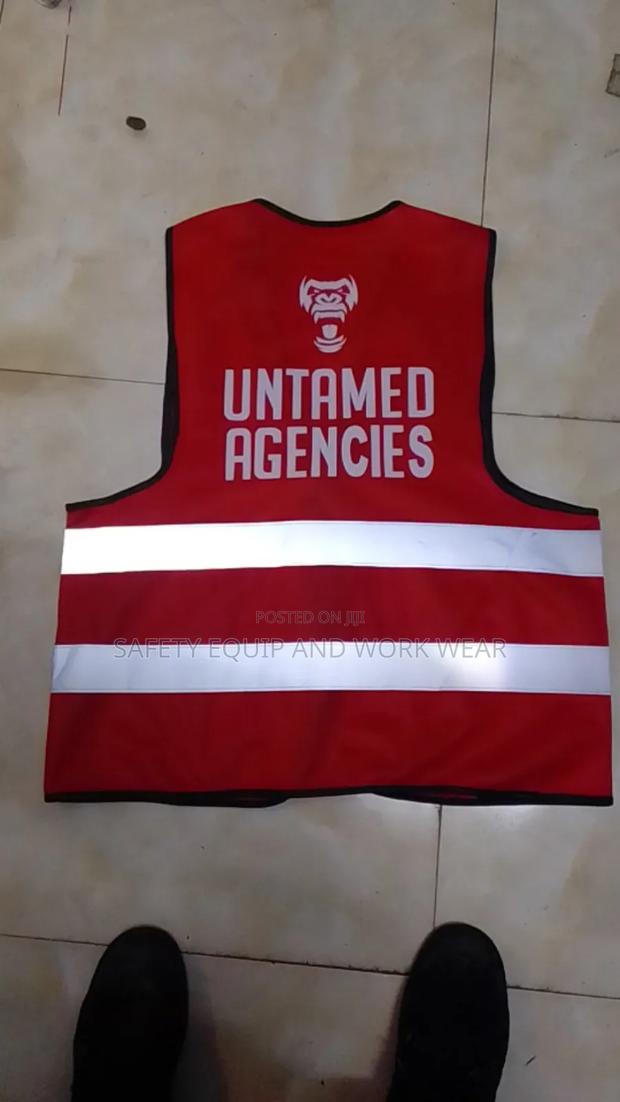 Zipped Branded Reflector - thumbnail 2