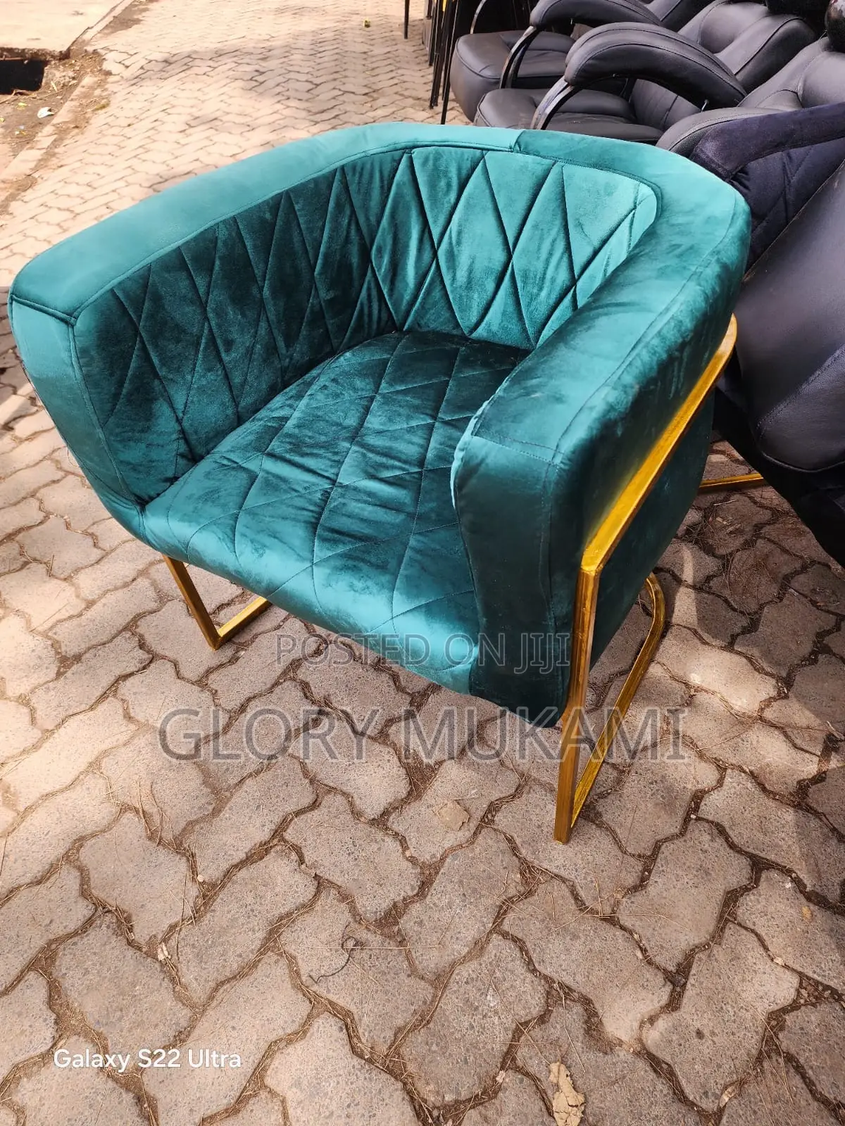 Green Velvet Manicure Styling Chair