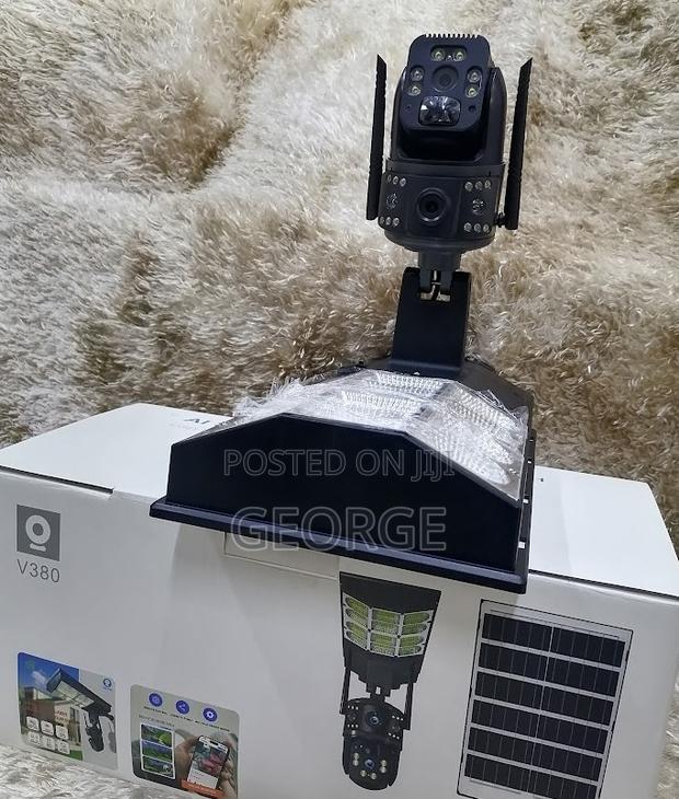 Waterproof Solar Street Light With 4g PTZ CCTV Camera