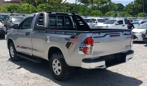 Toyota Hilux Revo Single Cab Deisel 2.4 RWD 2018 Silver