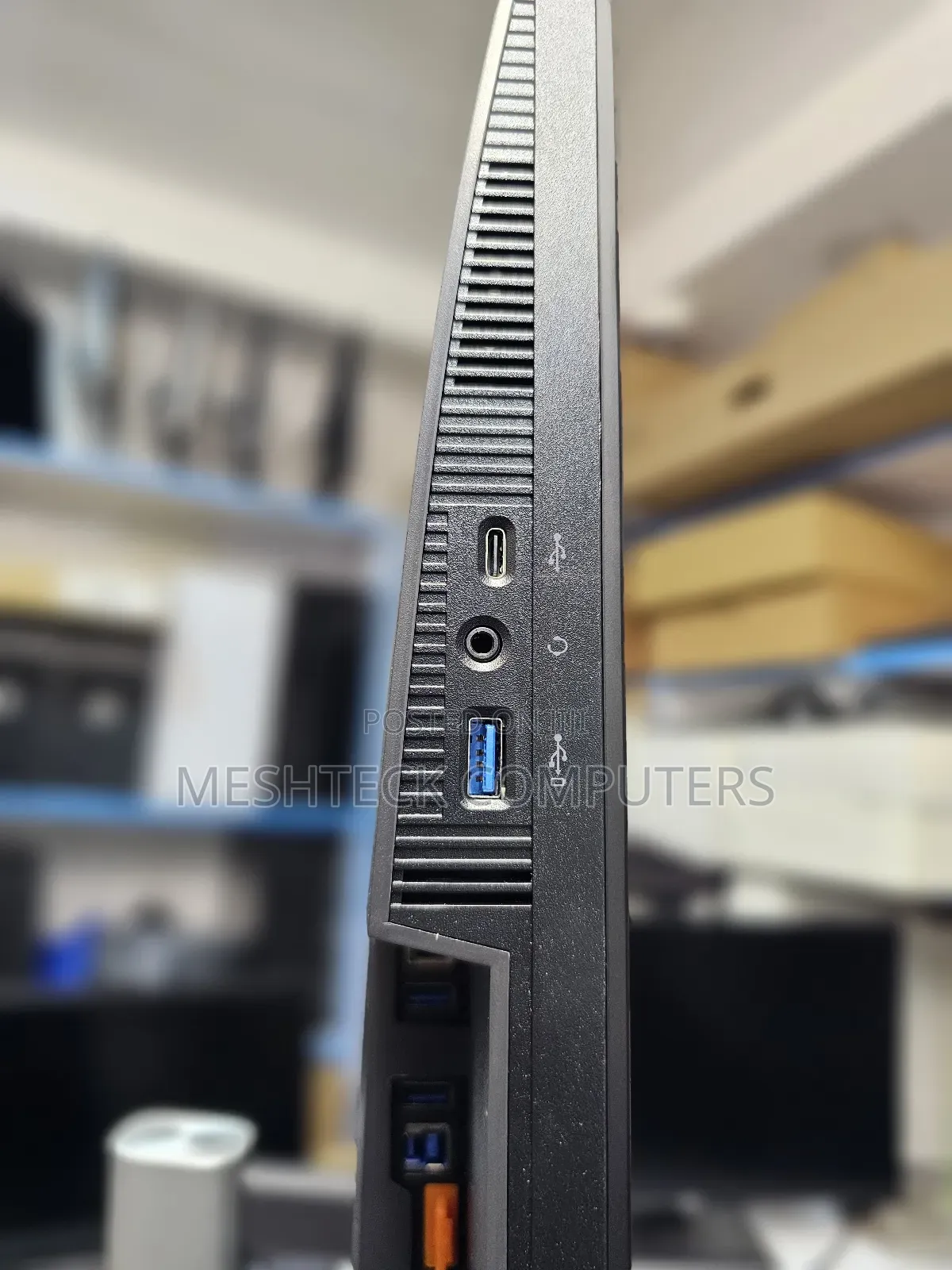 Brand New Dell Monitor 2724deb