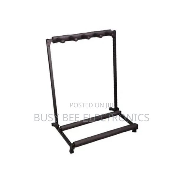 Soundking Dg036-4 Multi Guitar Stand