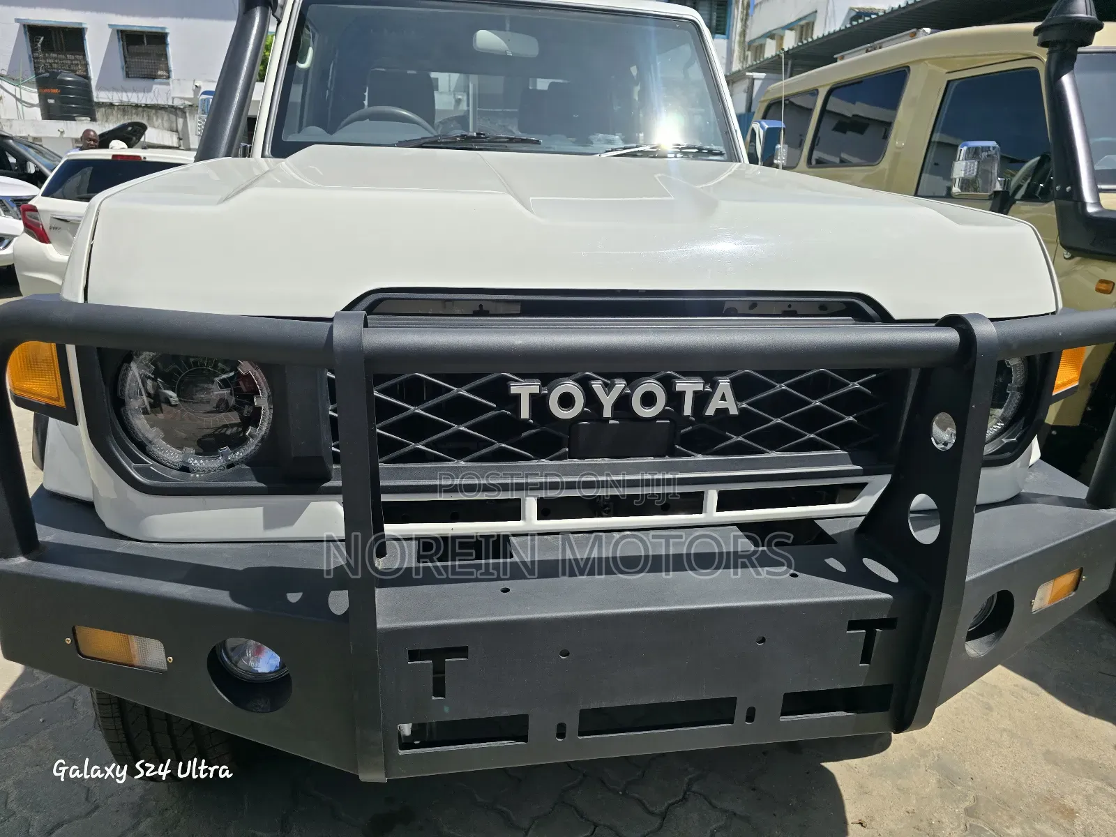 Toyota Land Cruiser 2018 Pearl
