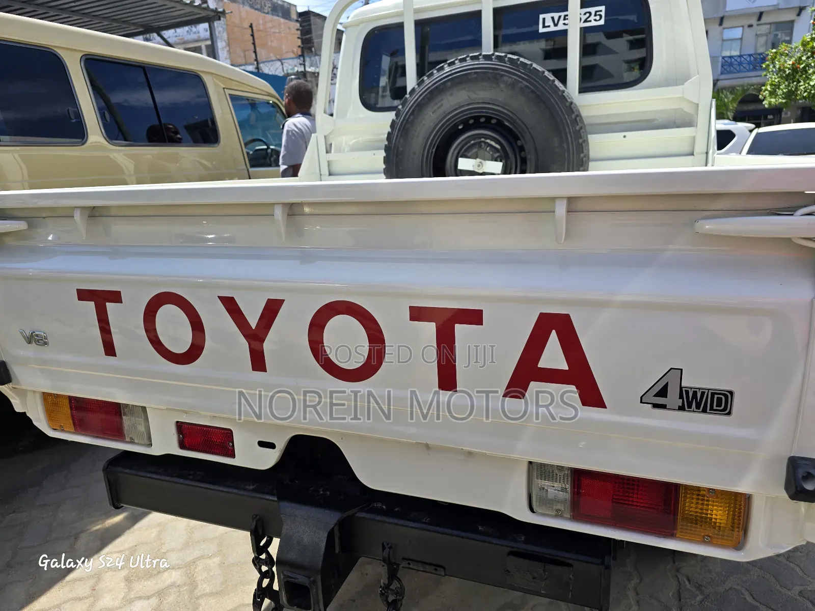 Toyota Land Cruiser 2018 Pearl