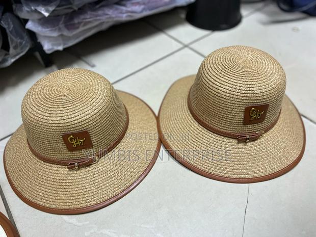 Brown Straw (Boater. Hats for Women/Ladies