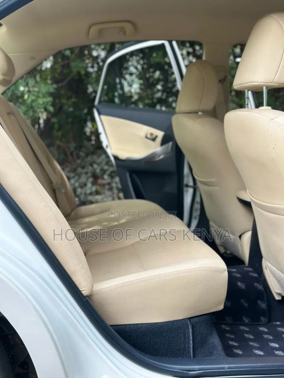 Toyota Premio 2017 White