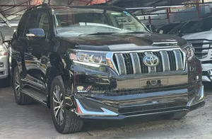 Toyota Land Cruiser Prado 2020 Gray
