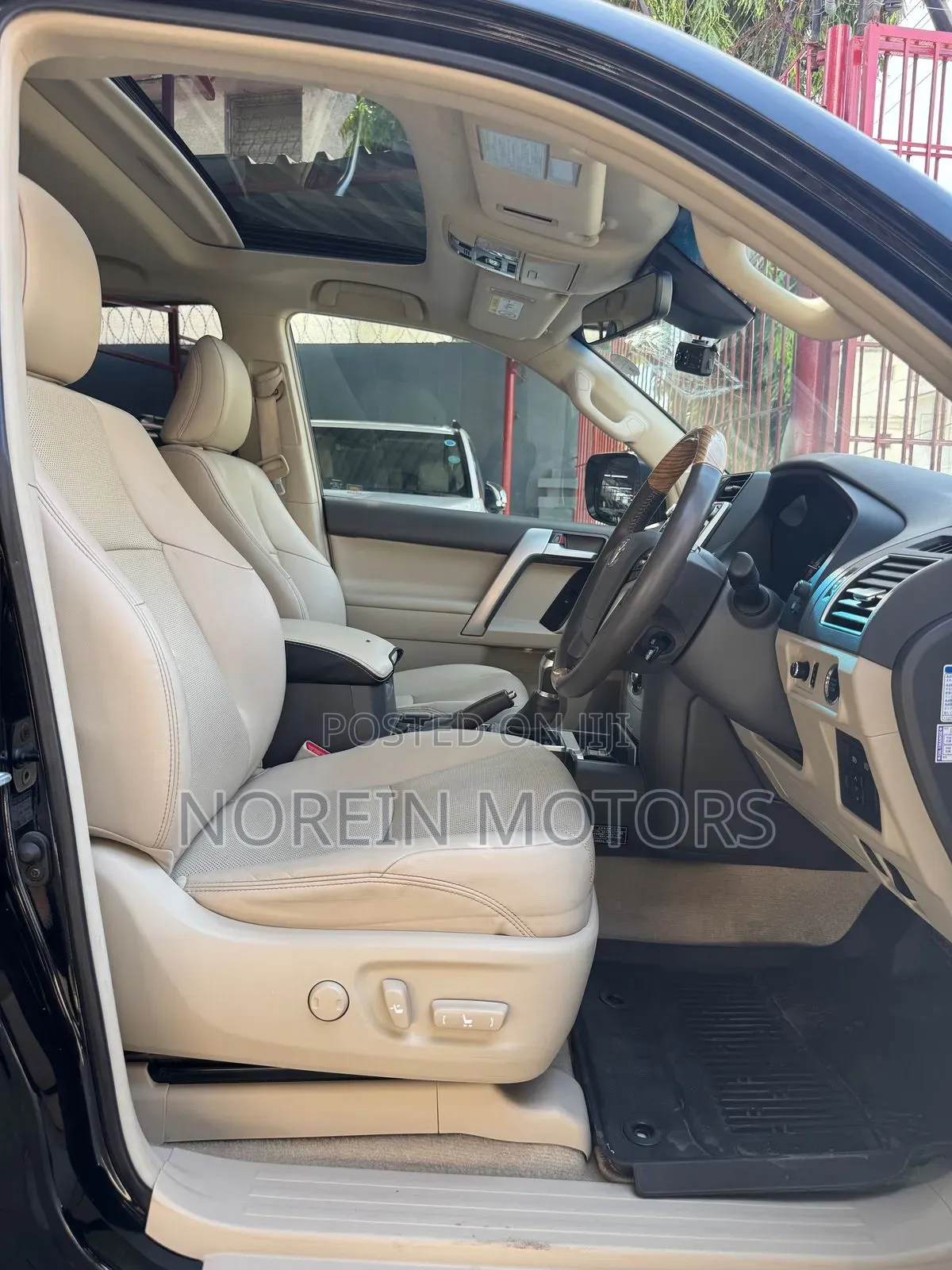 Toyota Land Cruiser Prado 2020 Gray