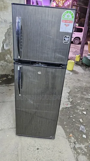Mika 220l Fridge