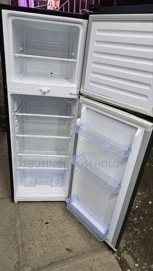 Mika 220l Fridge
